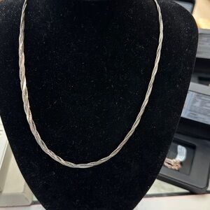 411021, 410960 - 2 Silver Necklaces